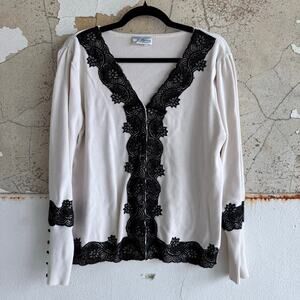 Vtg Cardigan Cream Sweater Black Lace Trim Button Front Womens M‎ Coquette Girly